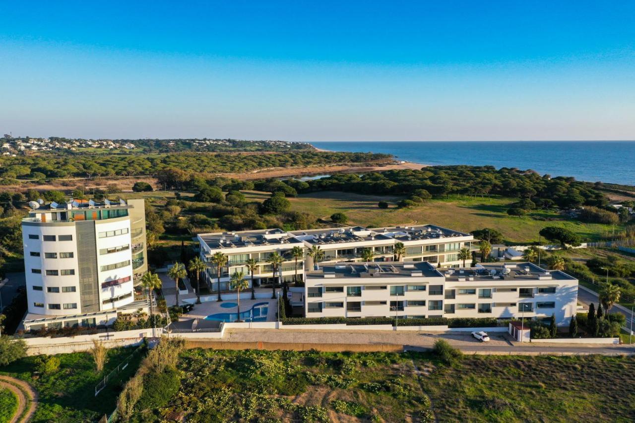 Cavalo Preto, Beach Resort Quarteira Exteriér fotografie